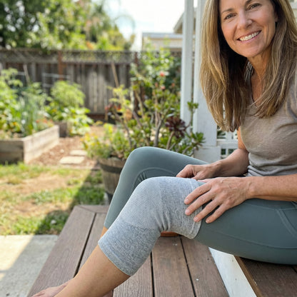 KNEORA® Bamboo Comfort Sleeve - Pain Free