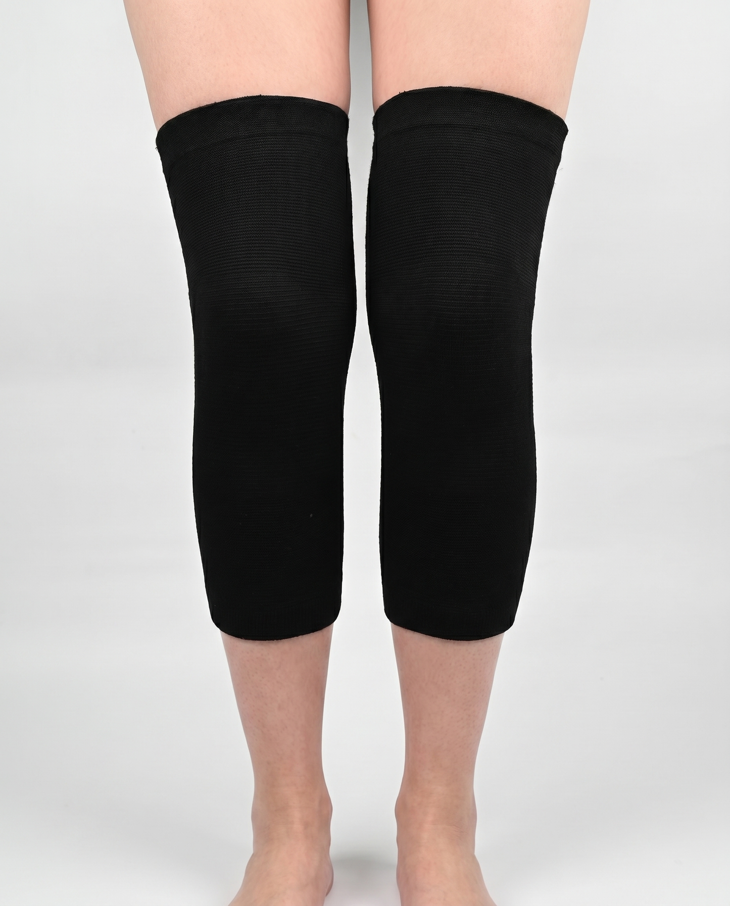 Kneora knee sleeve black